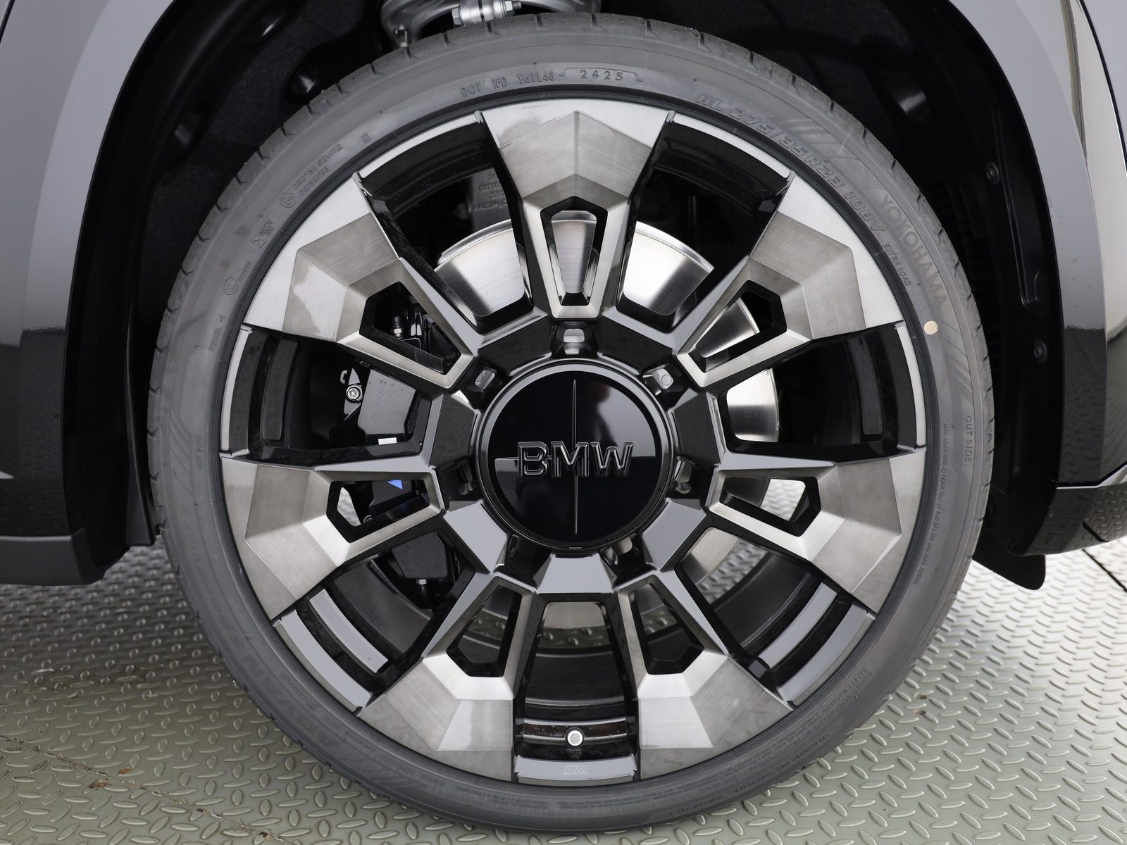 BMW XM 50e Plug-in Hybrid, Hybride Rechargeable Essence/Électricité, Voiture nouvelle, Automatique - 7