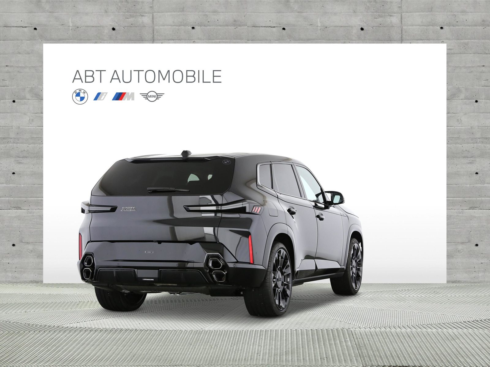 BMW XM 50e Plug-in Hybrid, Plug-in-Hybrid Petrol/Electric, New car, Automatic - 3