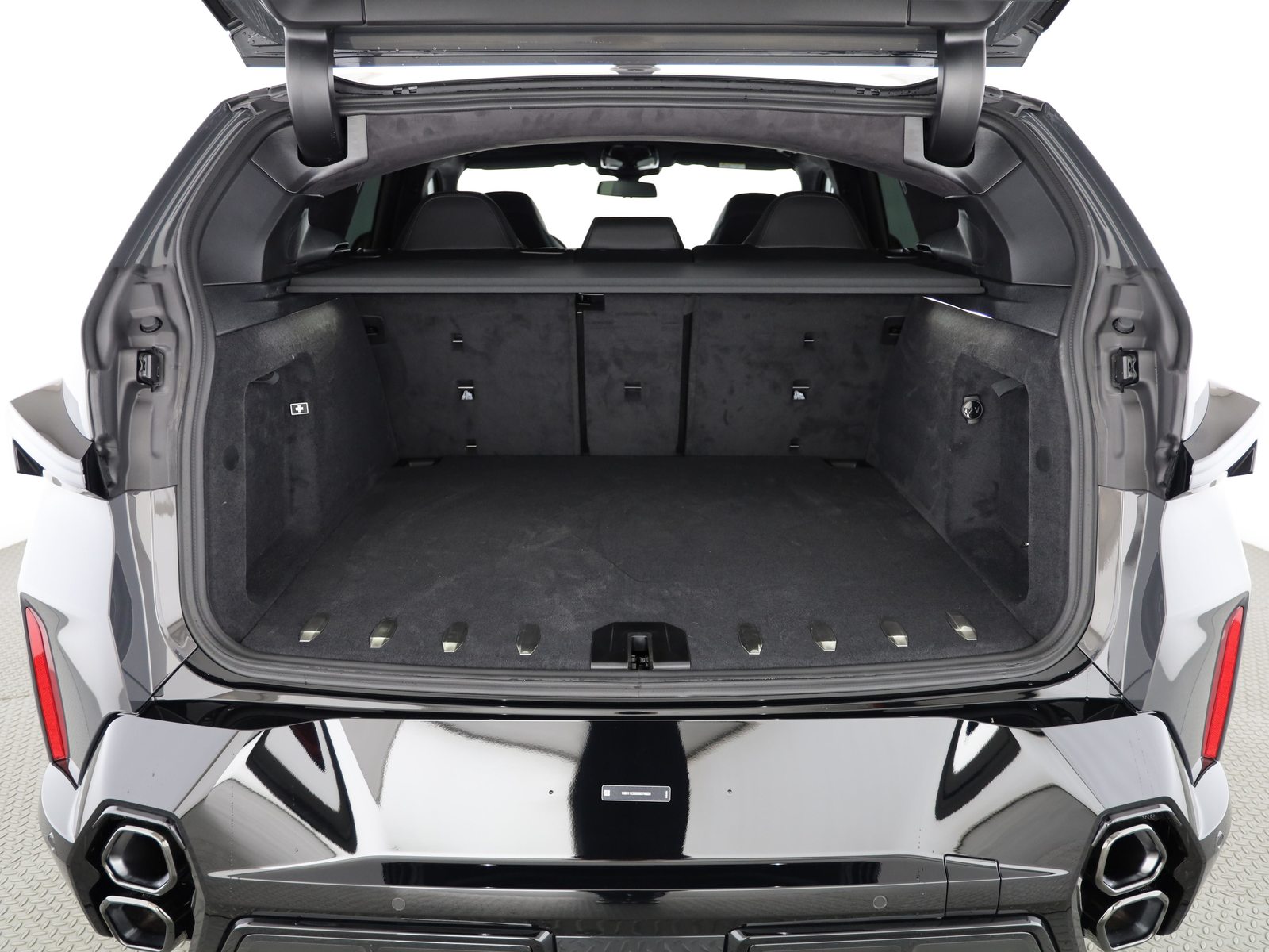 BMW XM 50e Plug-in Hybrid, Hybride Rechargeable Essence/Électricité, Voiture nouvelle, Automatique - 6