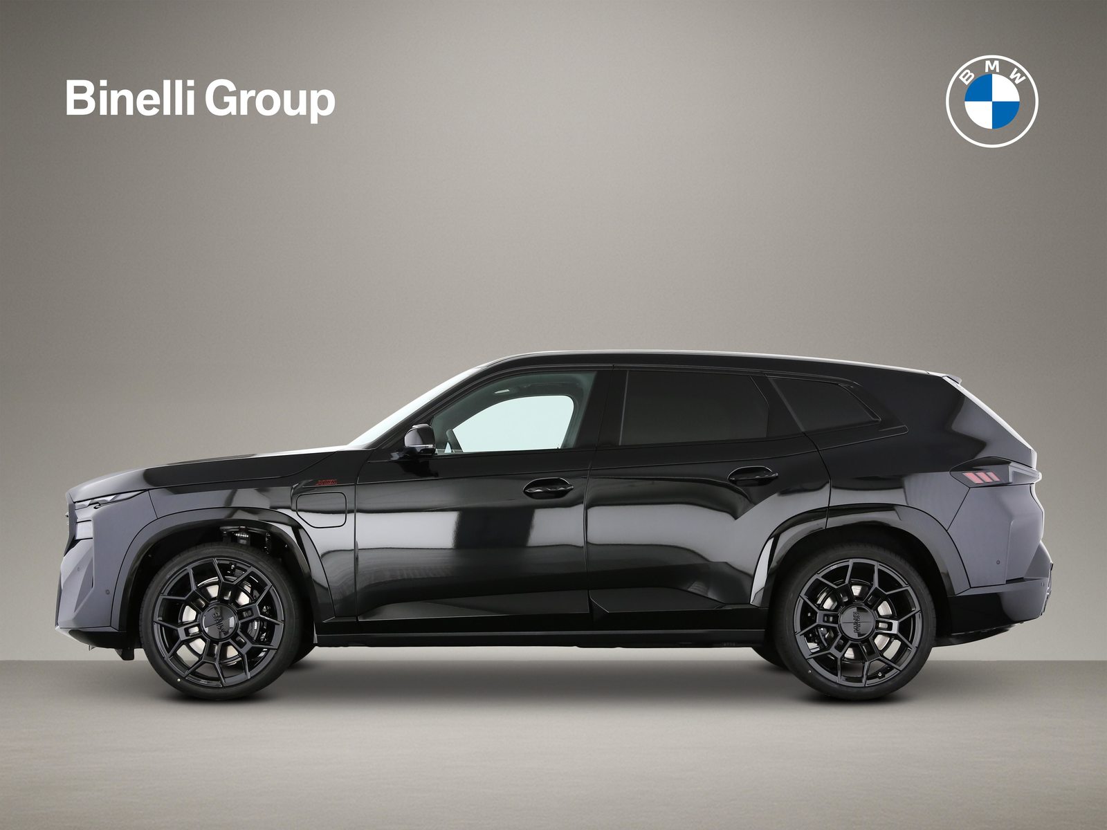 BMW XM Label Plug-in Hybrid, Plug-in-Hybrid Petrol/Electric, New car, Automatic - 2