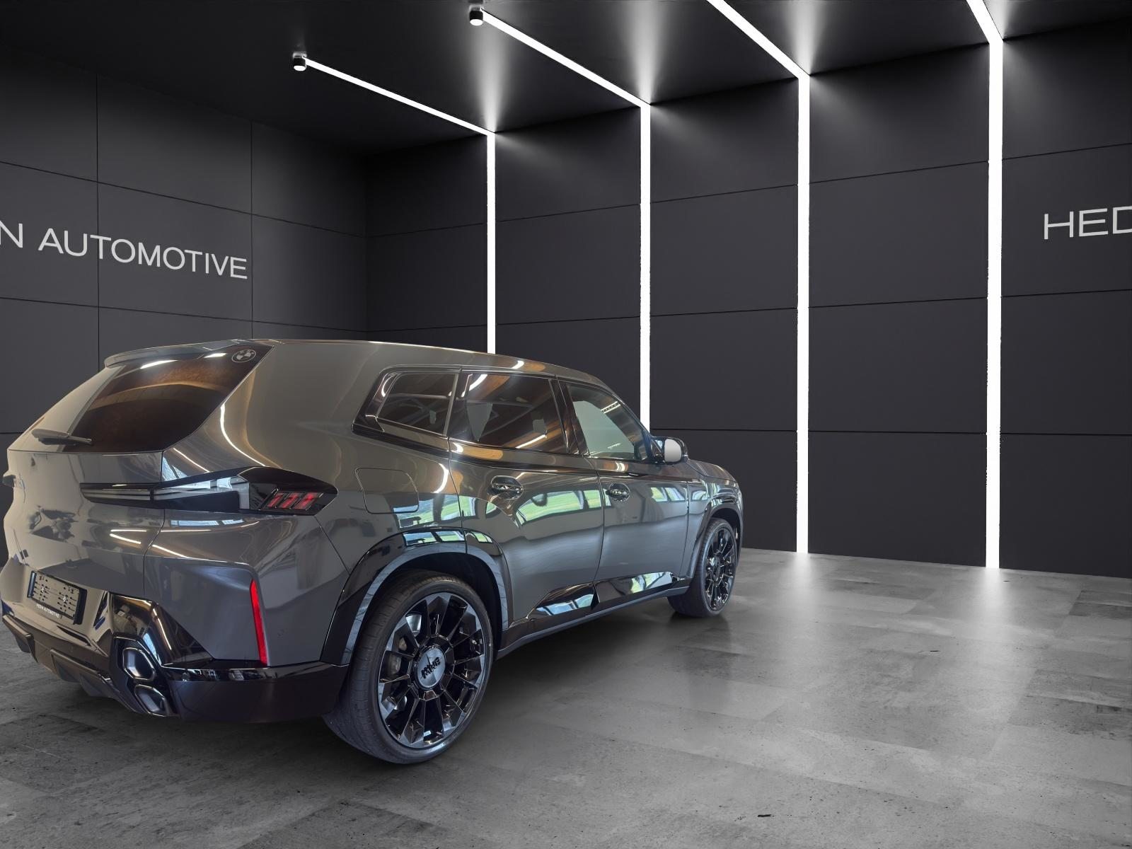 BMW XM 50e Plug-in Hybrid, Plug-in-Hybrid Petrol/Electric, New car, Automatic - 5
