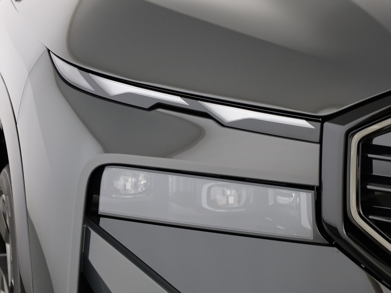 BMW XM 50e Plug-in Hybrid, Hybride Rechargeable Essence/Électricité, Voiture nouvelle, Automatique - 6