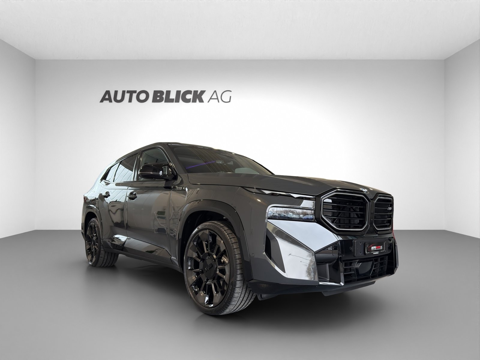 BMW XM 50e PHEV Steptronic, Plug-in-Hybrid Benzina/Elettrica, Occasioni / Usate, Automatico - 2