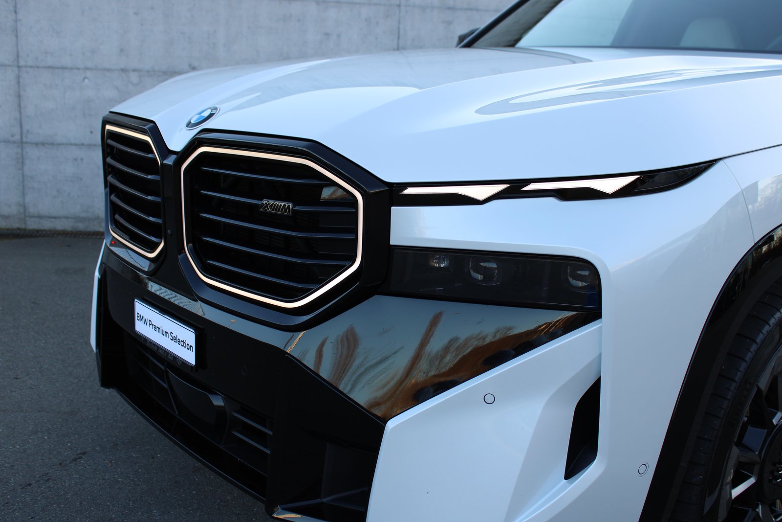 BMW XM PHEV Steptronic, Plug-in-Hybrid Benzin/Elektro, Occasion / Gebraucht, Automatik - 5