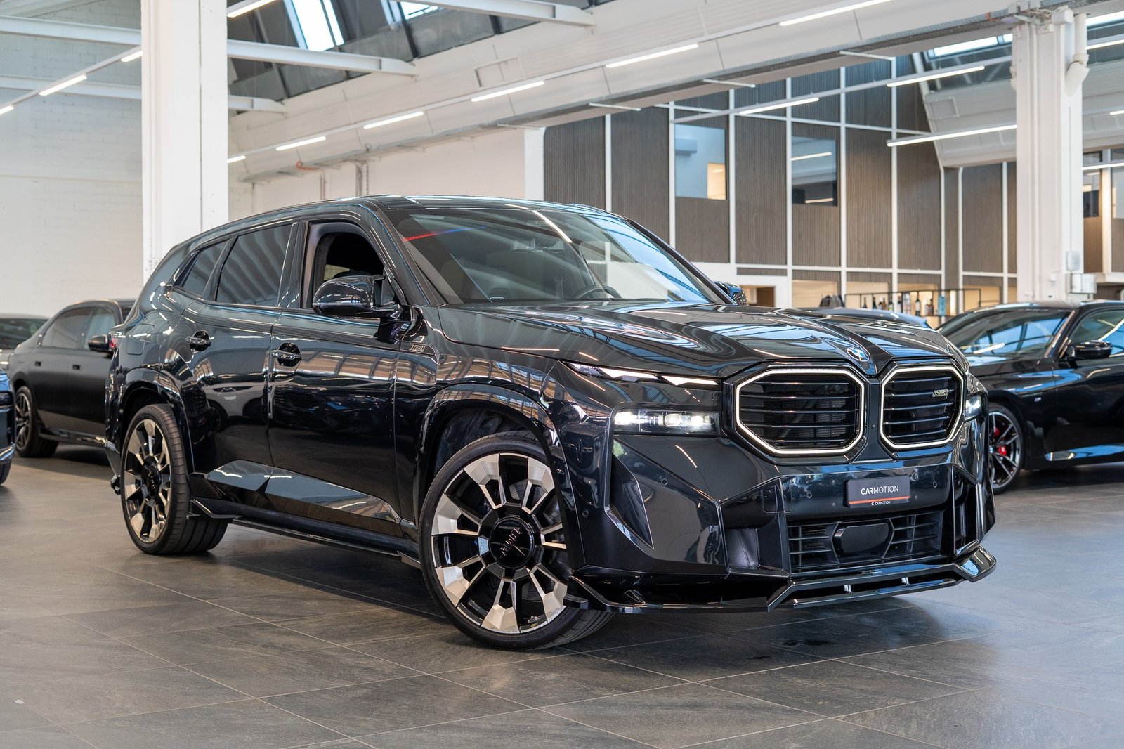 BMW XM PHEV / CH-Fahrzeug / Maxton Design / Head-Up, Plug-in-Hybrid Petrol/Electric, Second hand / Used, Automatic - 3