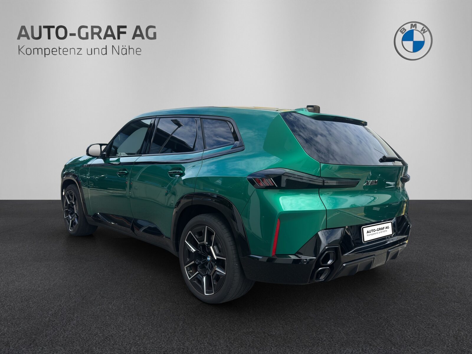 BMW XM 50e Plug-in Hybrid, Plug-in-Hybrid Petrol/Electric, Second hand / Used, Automatic - 3