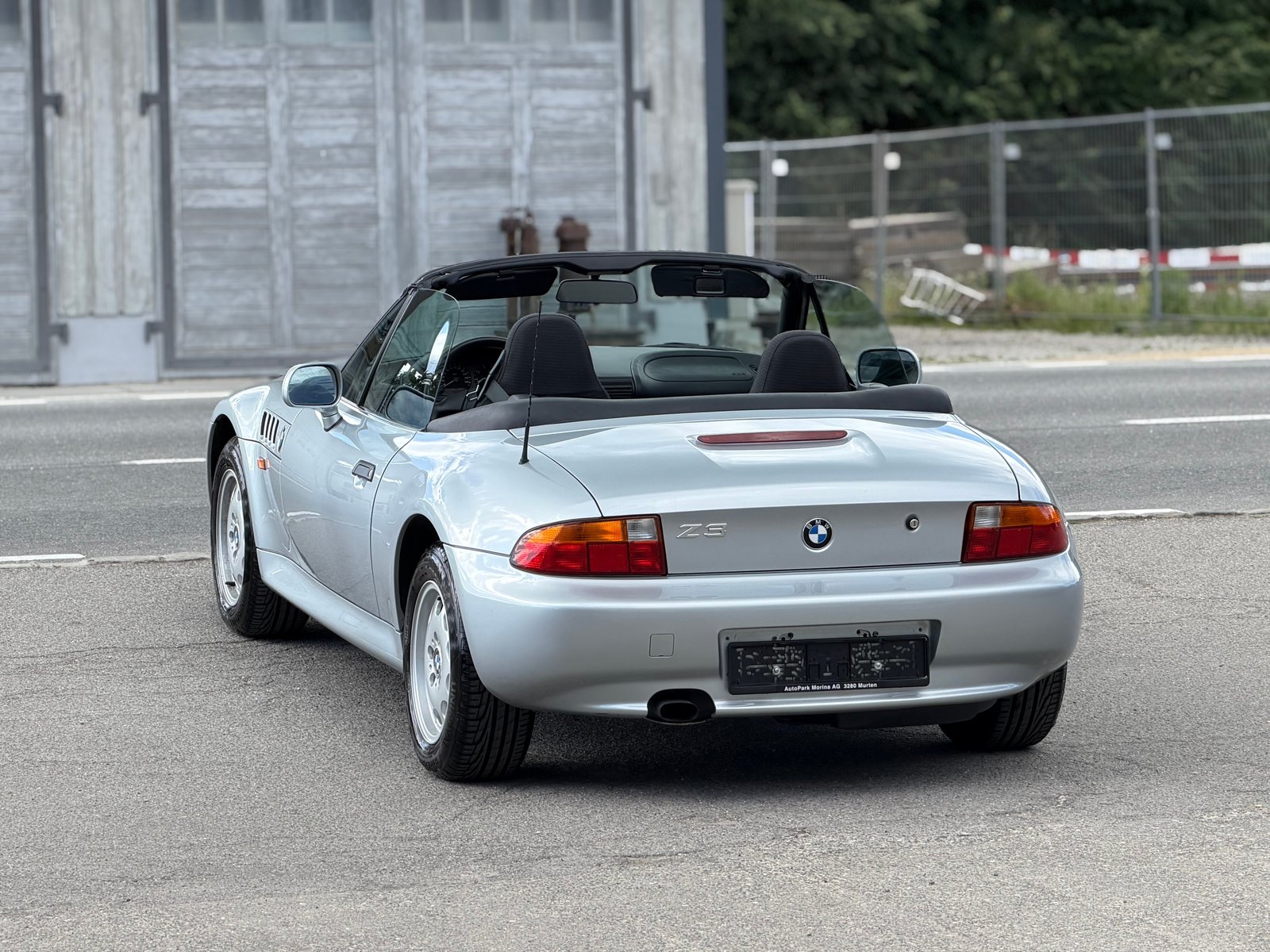 BMW Z3 1.9i Roadster, Benzin, Occasion / Gebraucht, Automatik - 7