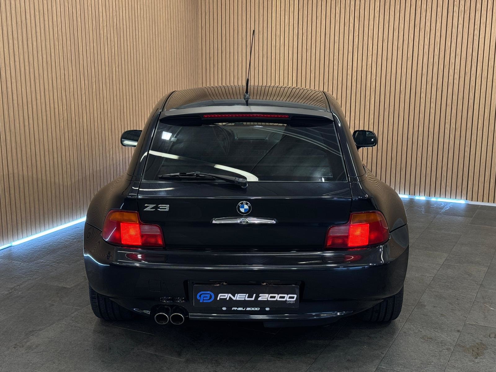 BMW Z3 2.8i Coupé, Benzin, Occasion / Gebraucht, Automatik - 7