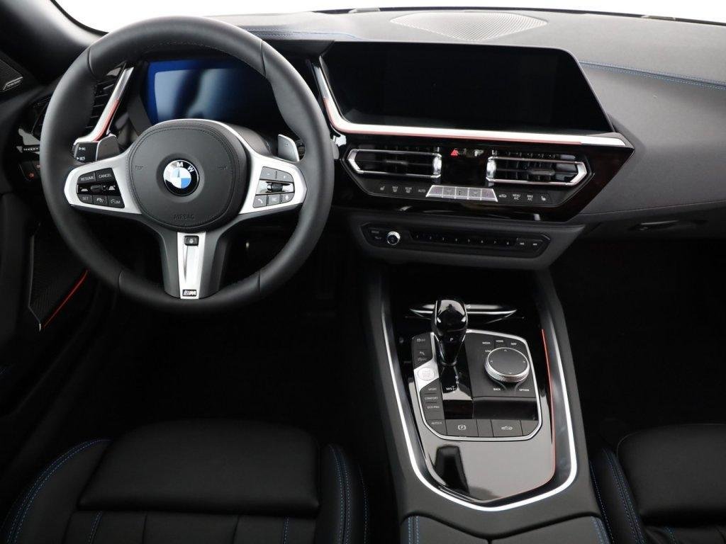 BMW Z4 20i sDrive, Petrol, New car, Automatic - 6