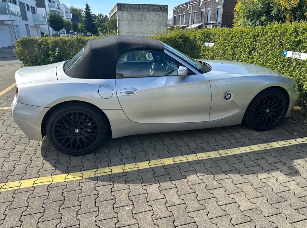 BMW Z4 3.0si, Petrol, Second hand / Used, Manual - 5