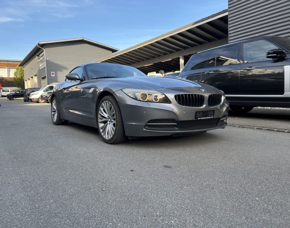 BMW 3.0i sDrive