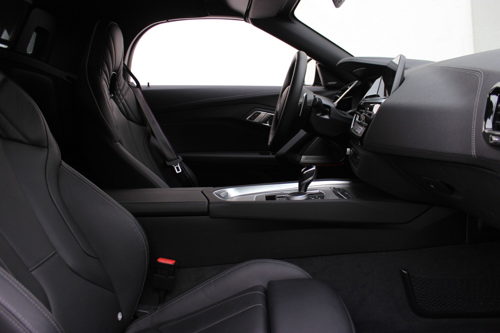 BMW Z4 M40i *FROZEN DEEP GREEN metallic*, Benzin, Occasion / Gebraucht, Automatik - 4