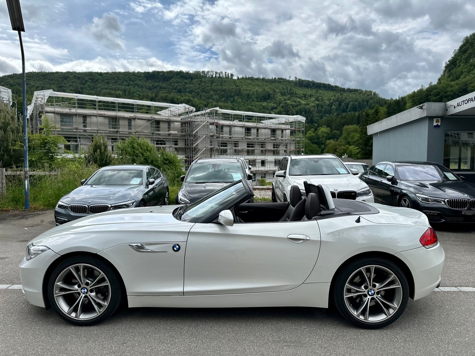 BMW Z4 sDrive28i Steptronic, Benzin, Occasion / Gebraucht, Automatik - 7