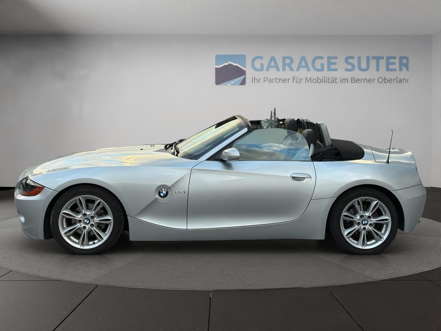 BMW Z4 2.2i Roadster, Benzin, Occasion / Gebraucht, Automatik - 2