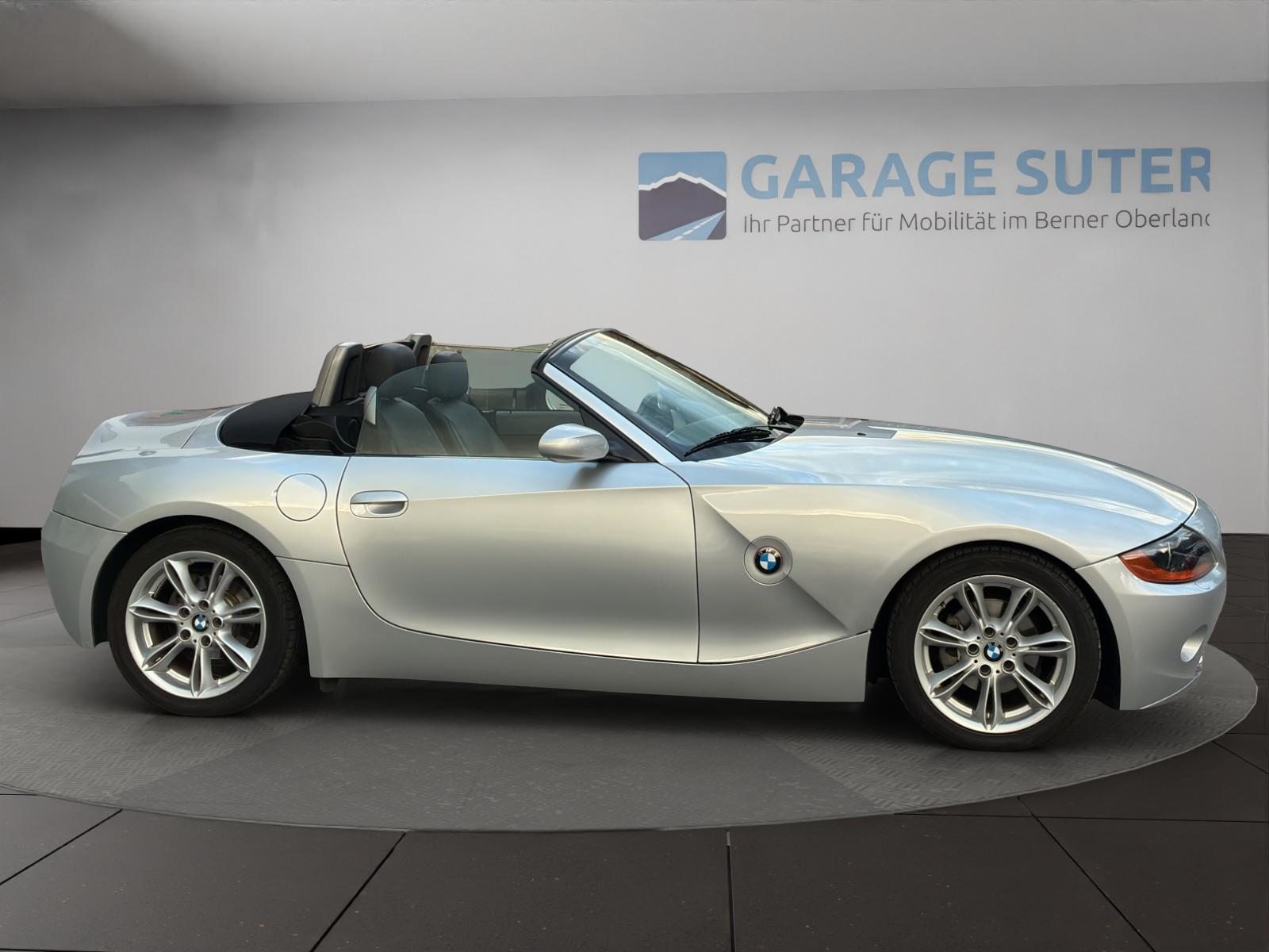 BMW Z4 2.2i Roadster, Benzin, Occasion / Gebraucht, Automatik - 6