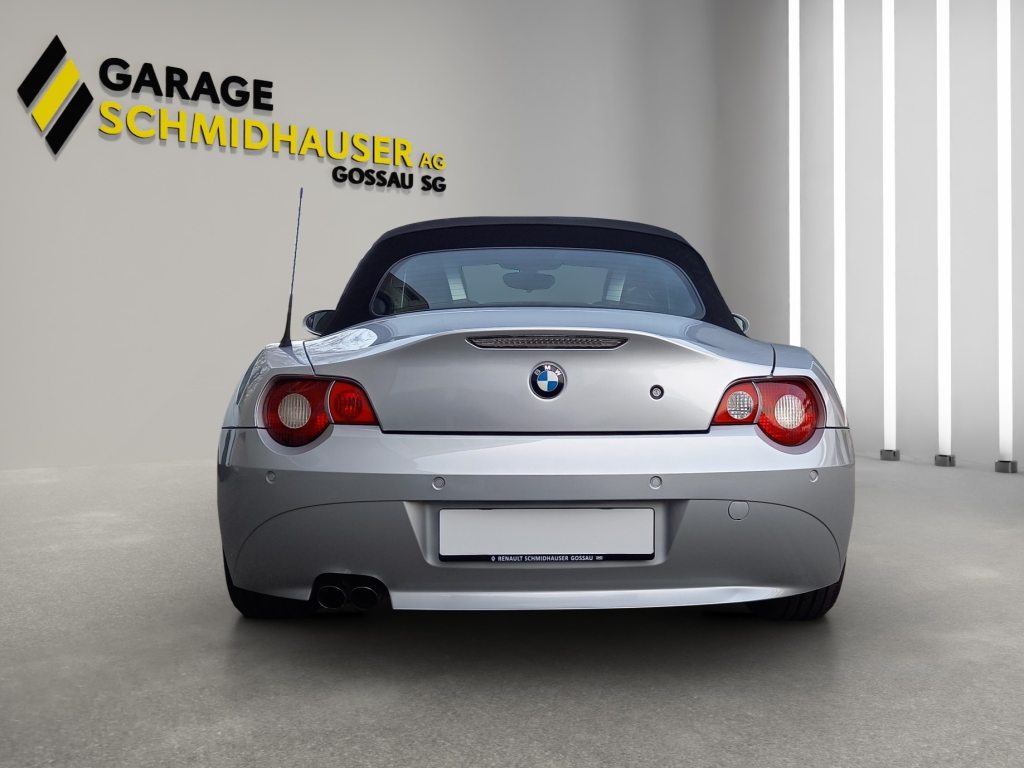 BMW Z4 2.2i, Benzin, Occasion / Gebraucht, Handschaltung - 4