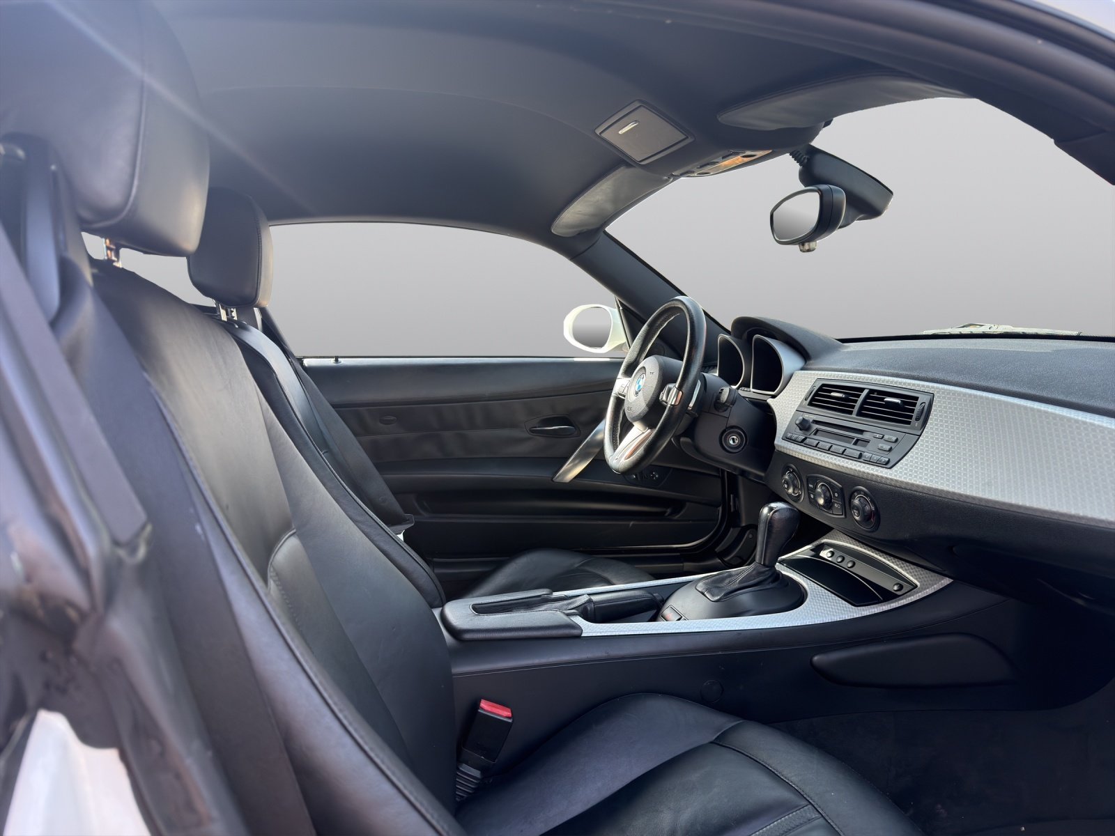 BMW Z4 3.0si Coupé, Essence, Occasion / Utilisé, Automatique - 2