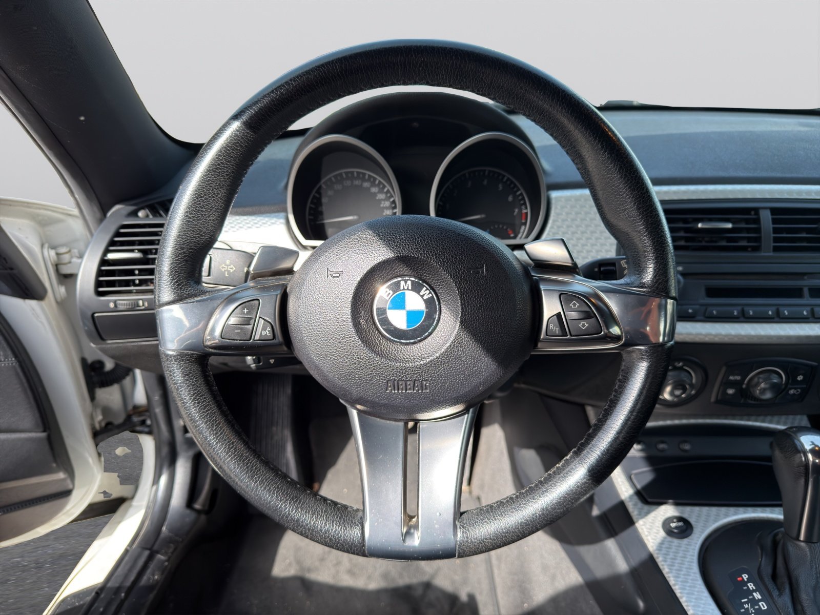 BMW Z4 3.0si Coupé, Essence, Occasion / Utilisé, Automatique - 4