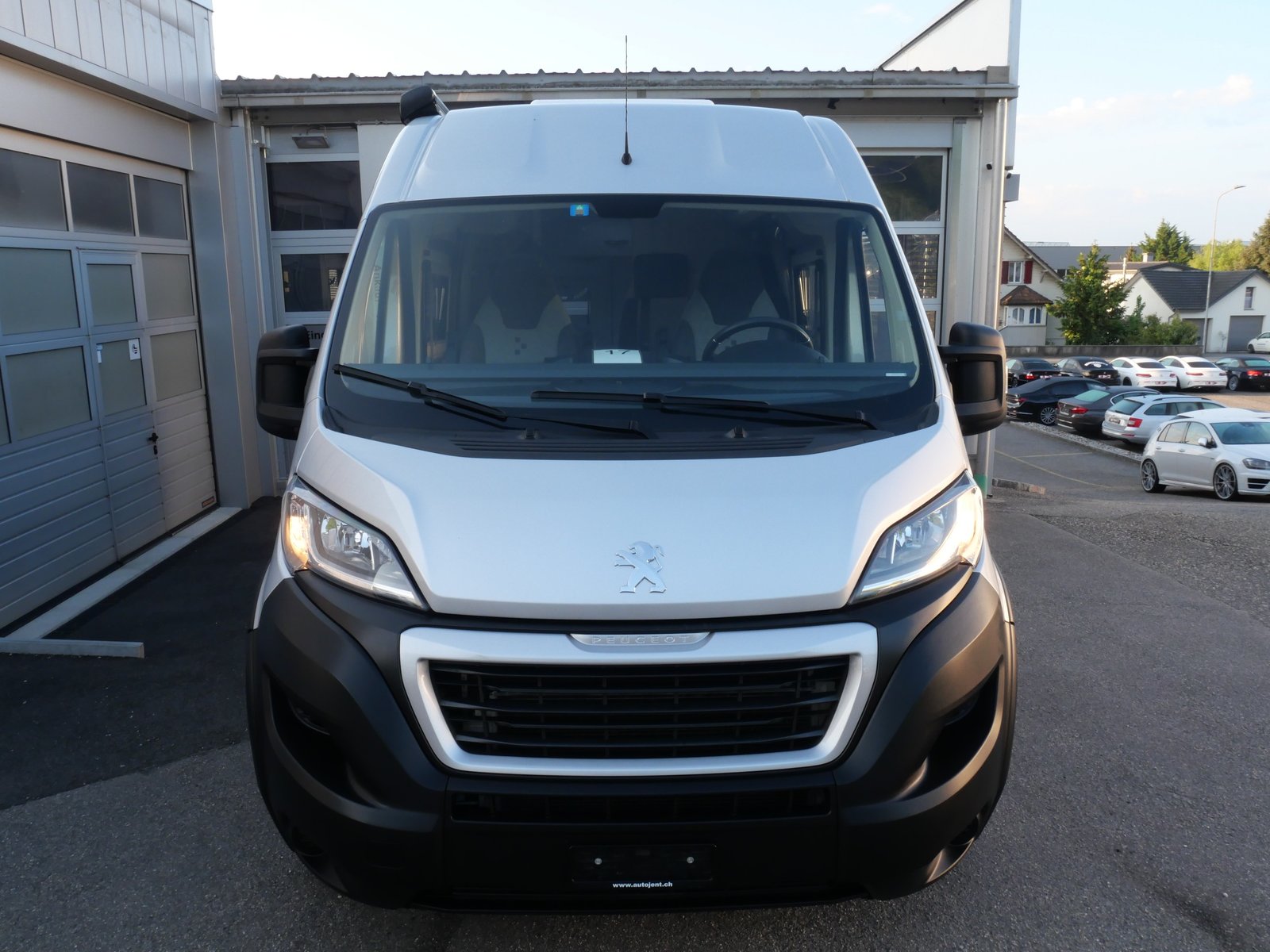 BRAVIA Swan 599, Peugeot Boxer *Lithium, Solar, Softclose*, Diesel, Occasion / Gebraucht, Handschaltung - 3