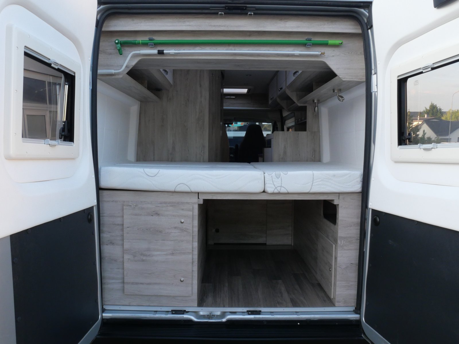 BRAVIA Swan 599, Peugeot Boxer *Lithium, Solar, Softclose*, Diesel, Occasion / Gebraucht, Handschaltung - 7