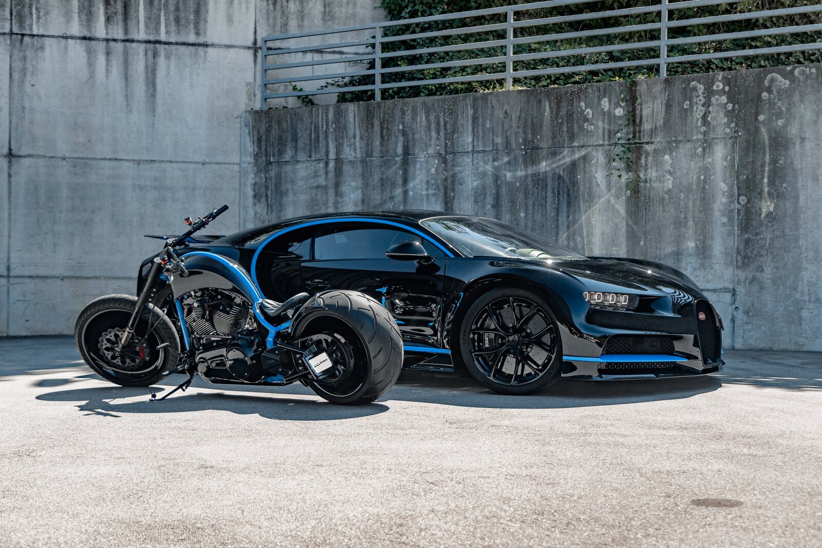 BUGATTI CHIRON, Benzin, Occasion / Gebraucht, Automatik - 2