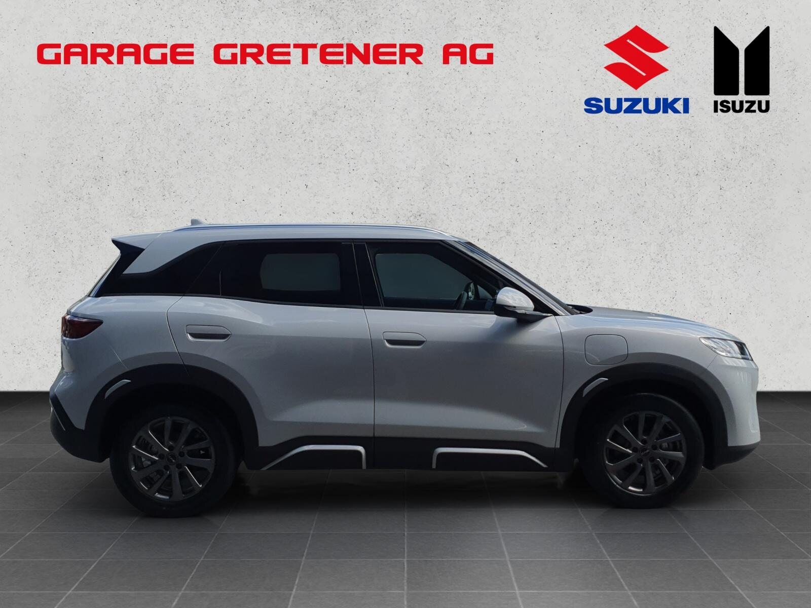 BYD Atto 2 DM-i Boost, Plug-in-Hybrid Benzina/Elettrica, Auto a km zero, Automatico - 4