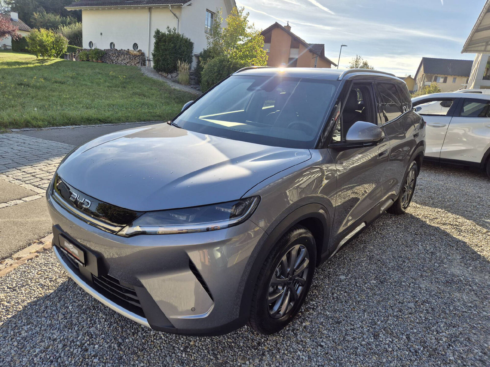 BYD Atto 2 DM-i Boost PHEV, Plug-in-Hybrid Petrol/Electric, Pre-registered new car, Automatic - 4