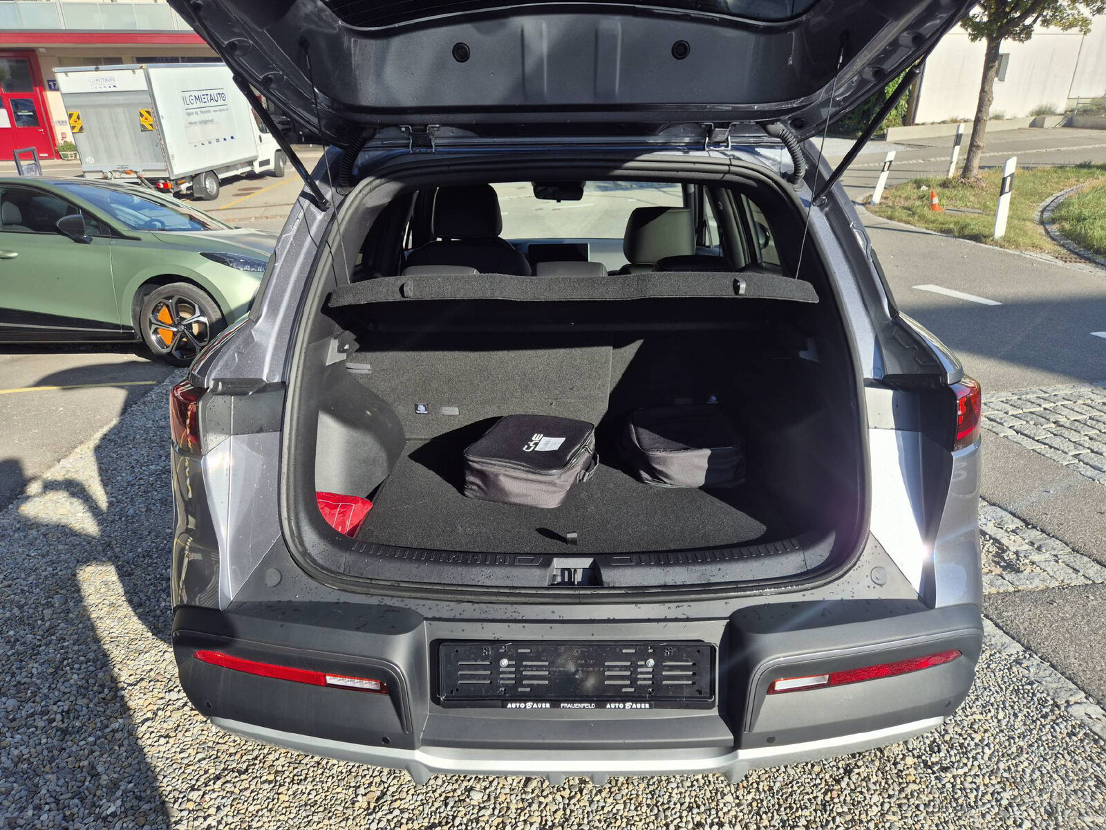 BYD Atto 2 DM-i Boost PHEV, Plug-in-Hybrid Petrol/Electric, Pre-registered new car, Automatic - 7