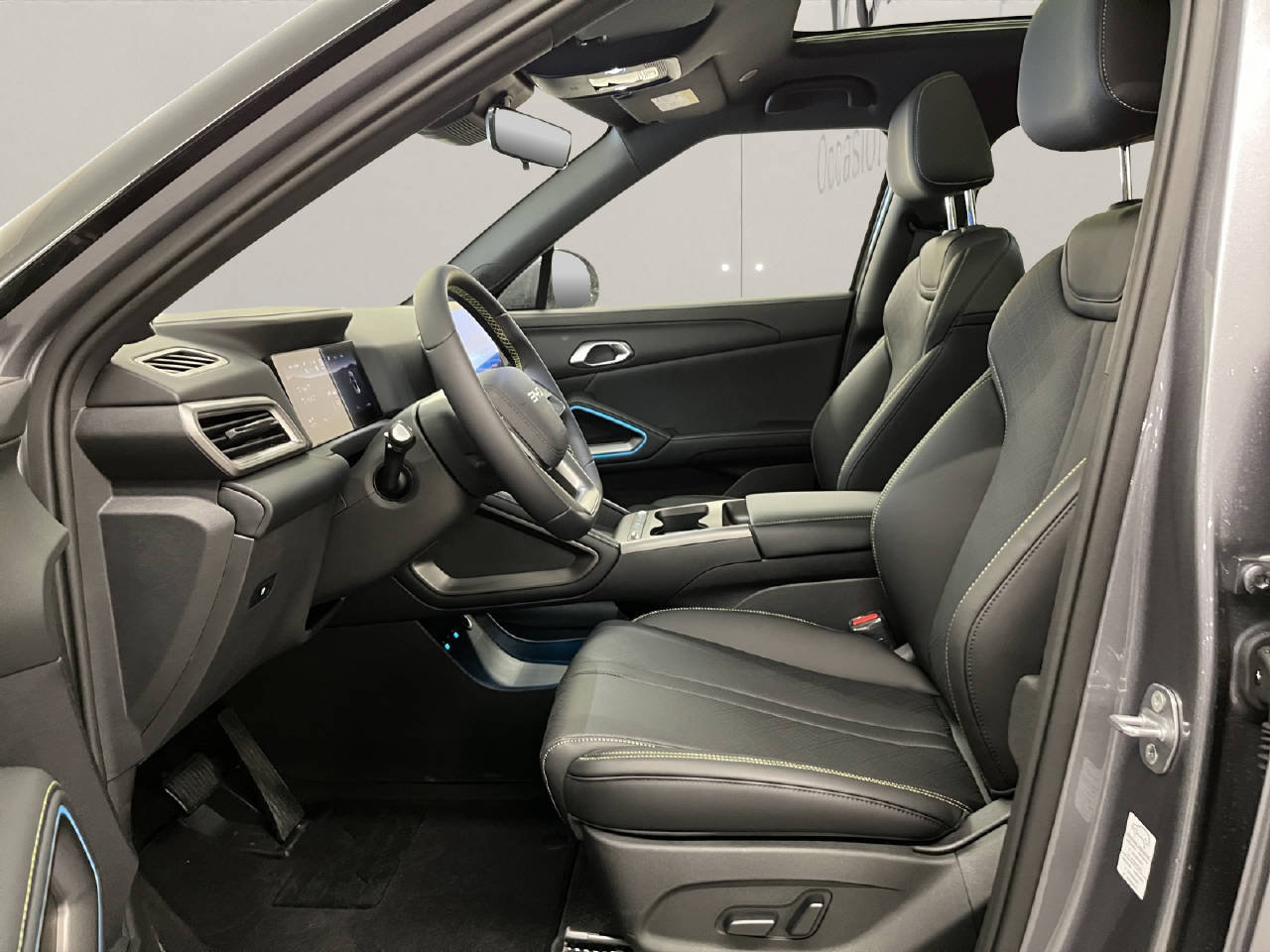 BYD Atto 2 DM-i Boost CH FAHRZEUG, Plug-in-Hybrid Benzin/Elektro, Neuwagen, Automatik - 5