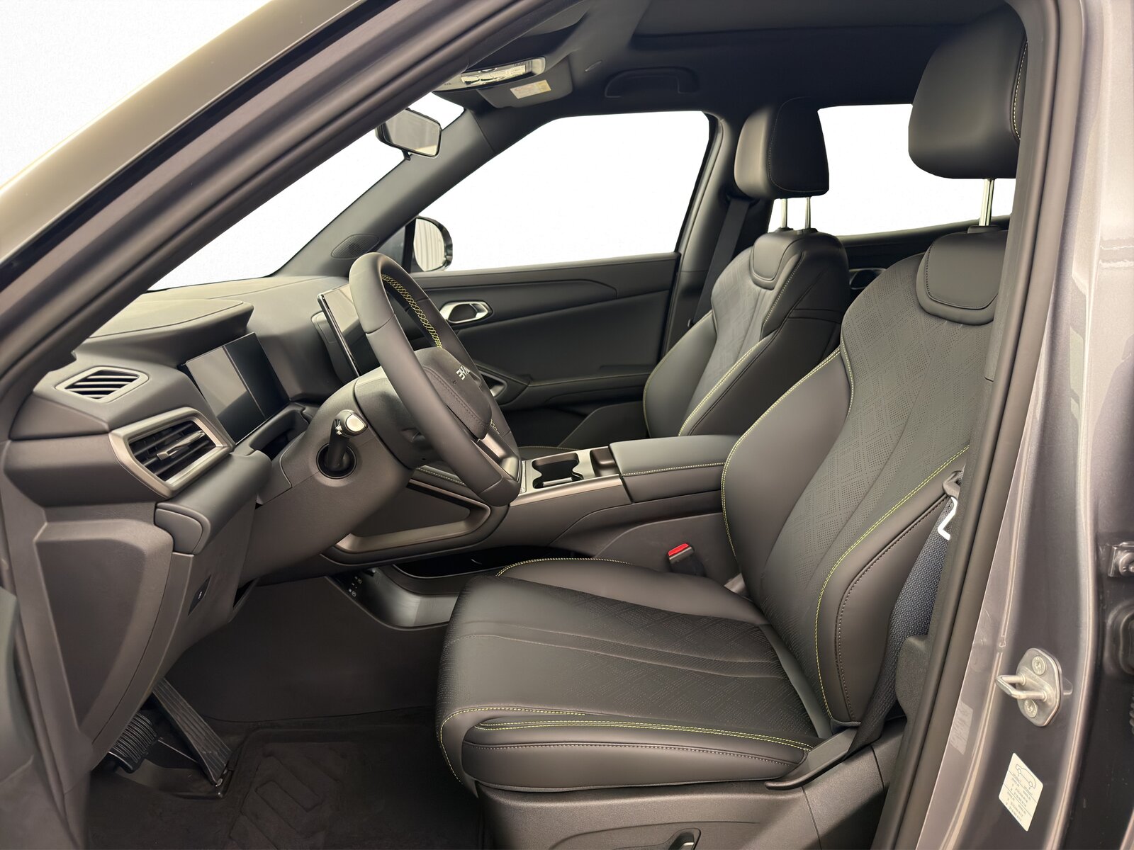 BYD Atto 2 DM-i Boost, Plug-in-Hybrid Petrol/Electric, New car, Automatic - 7