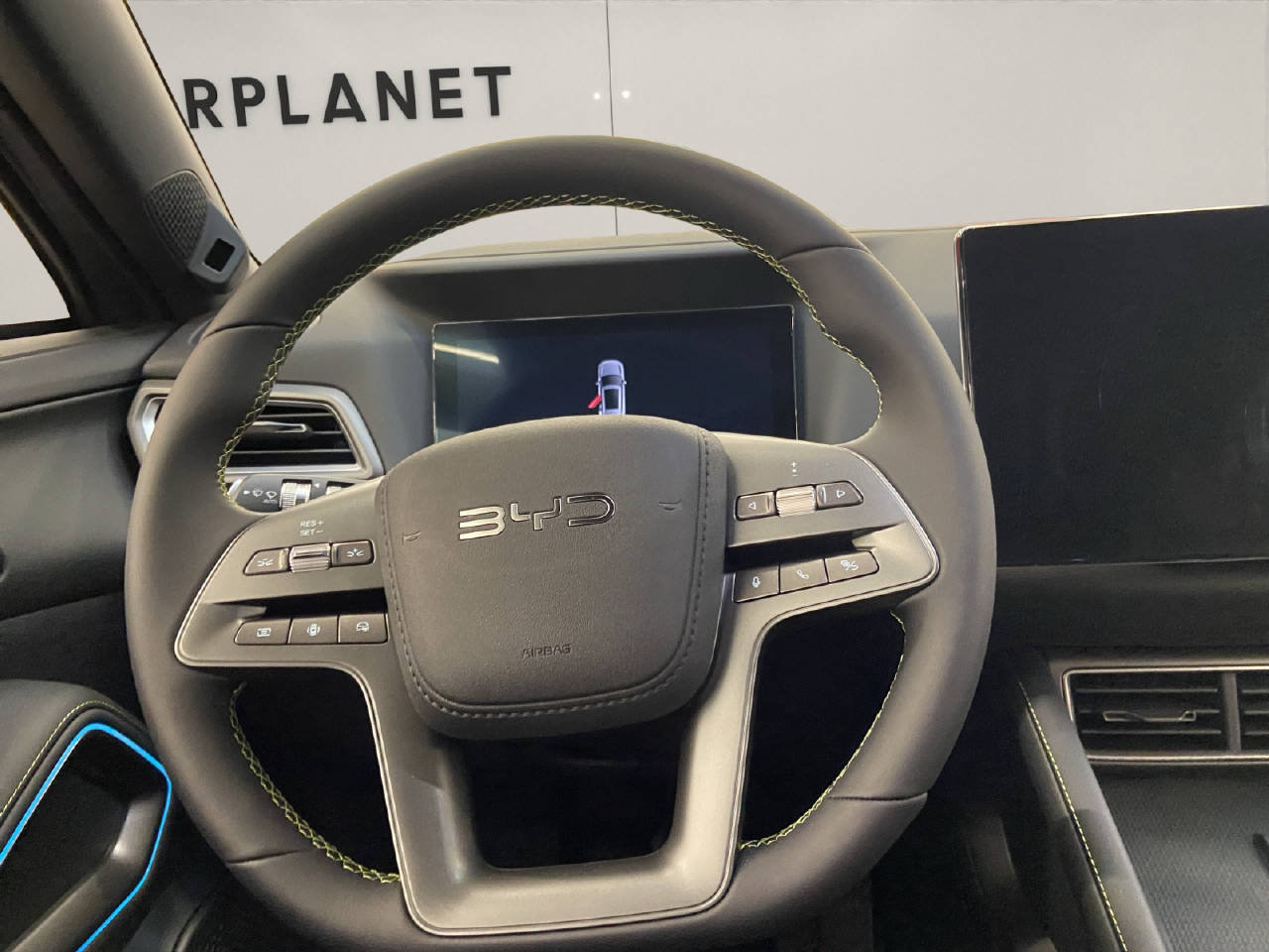 BYD Atto 2 DM-i Boost, Plug-in-Hybrid Benzin/Elektro, Vorführwagen, Automatik - 7