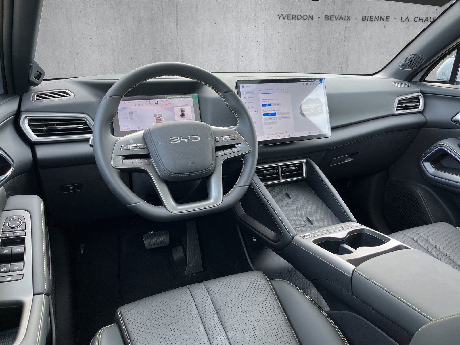 BYD Atto 2 DM-i Boost, Plug-in-Hybrid Petrol/Electric, Ex-demonstrator, Automatic - 7