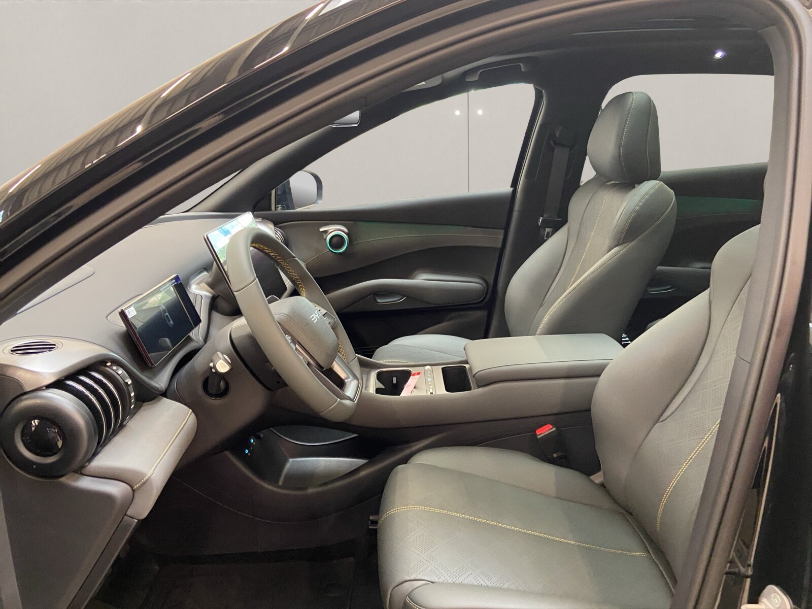 BYD Atto 3 EVO Excellence AWD, Electric, New car, Automatic - 5