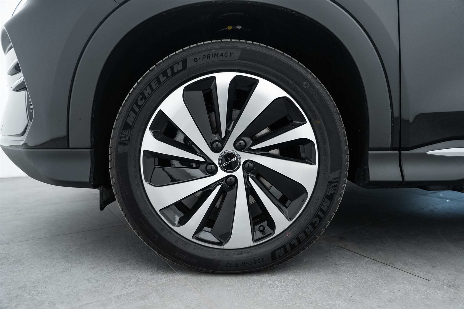 BYD BYD Seal U DM-i Design AWD 324 PS Automat, Plug-in-Hybrid Petrol/Electric, Second hand / Used, Automatic - 6