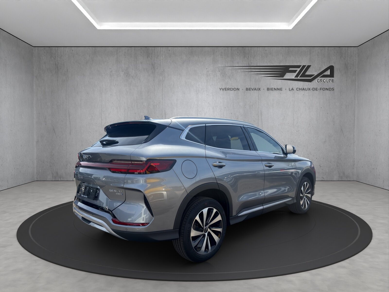 BYD SEALl U DM-i Design AWD, Plug-in-Hybrid Benzina/Elettrica, Auto dimostrativa, Automatico - 6