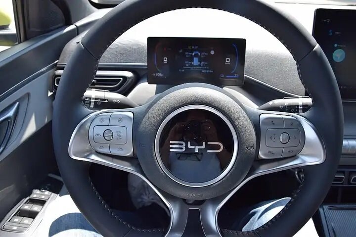 BYD Dolphin Surf Comfort, Elektro, Neuwagen, Automatik - 4