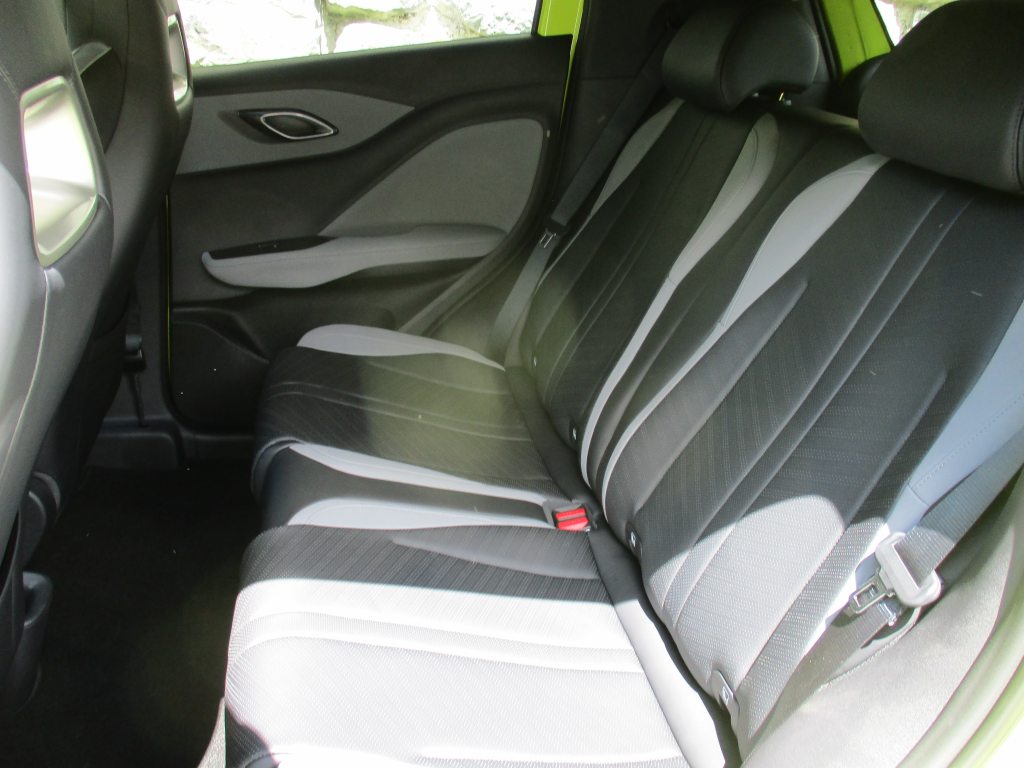 BYD DOLPHIN Comfort, Electric, New car, Automatic - 6