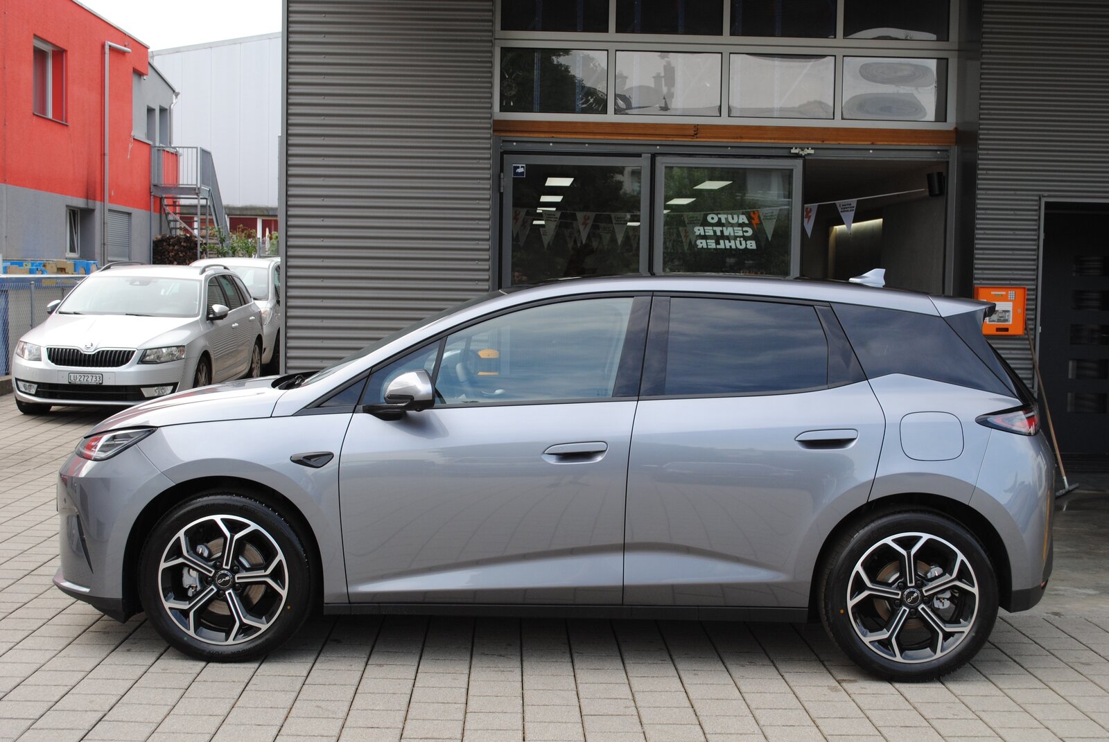BYD Dolphin G DM-i Comfort, Plug-in-Hybrid Benzin/Elektro, Neuwagen, Automatik - 6