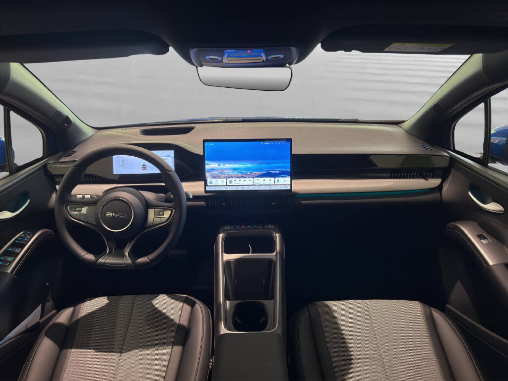BYD Dolphin G DM-i Comfort, Plug-in-Hybrid Petrol/Electric, New car, Automatic - 5