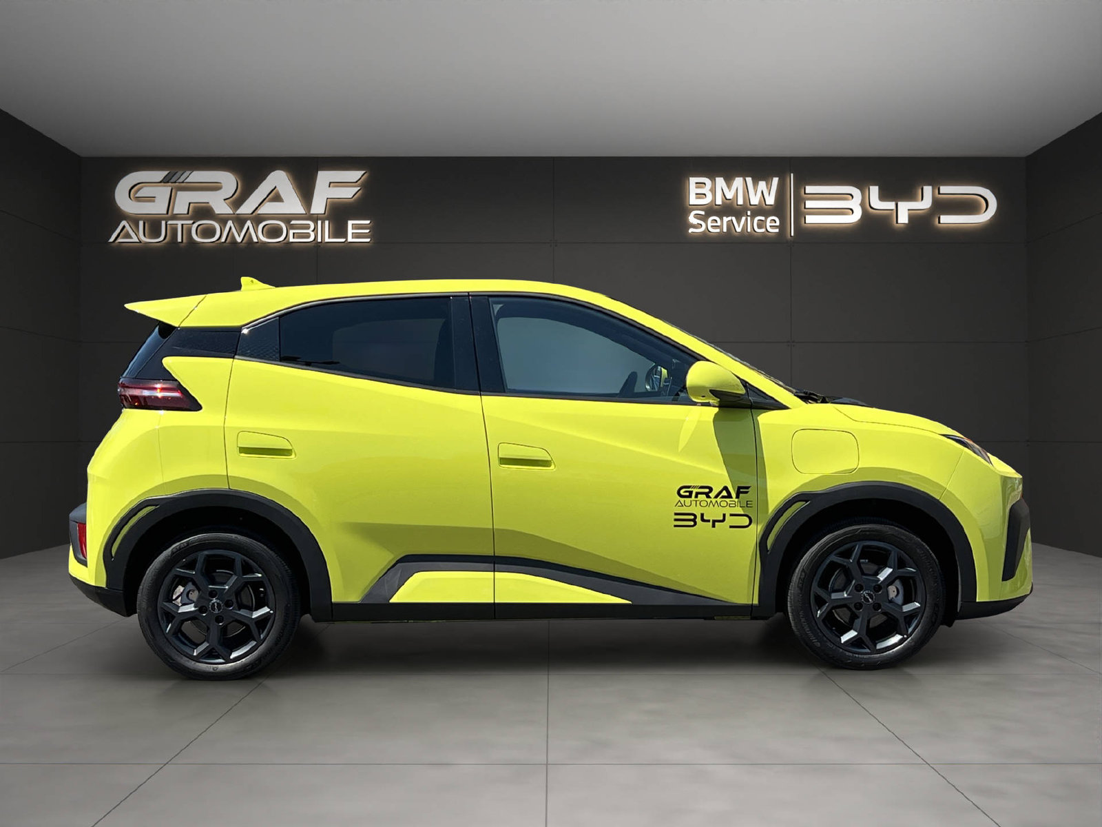 BYD Dolphin Surf Comfort, Electric, Ex-demonstrator, Automatic - 4