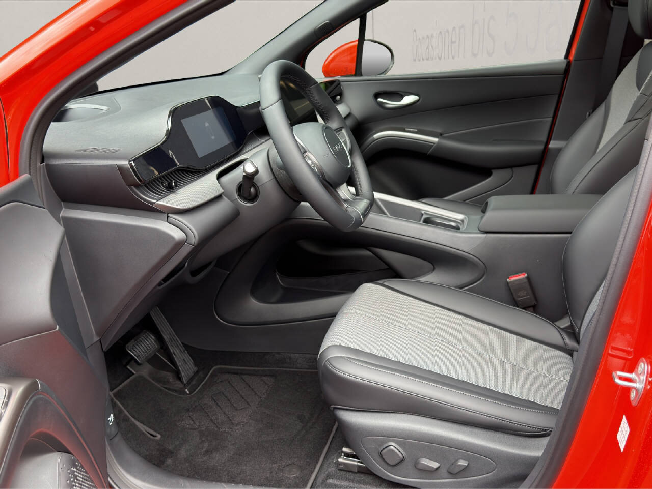 BYD Dolphin G DM-i Comfort, Hybride Rechargeable Essence/Électricité, Voiture de démonstration, Automatique - 4