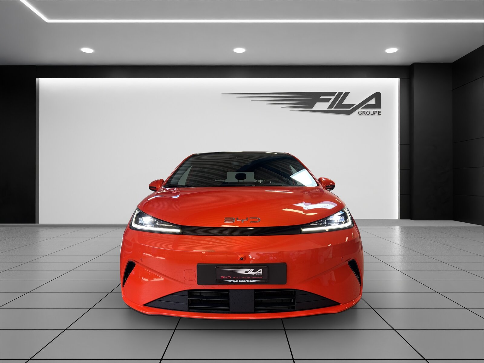 BYD Dolphin G DM-i Comfort, Plug-in-Hybrid Petrol/Electric, Ex-demonstrator, Automatic - 3