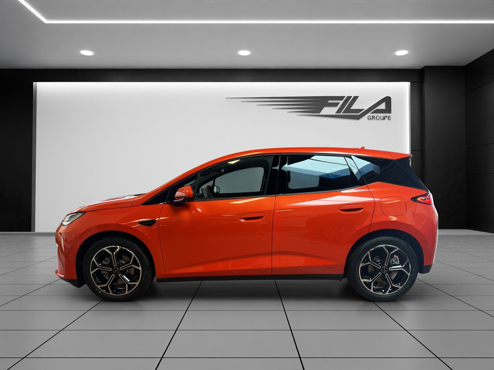 BYD Dolphin G DM-i Comfort, Plug-in-Hybrid Petrol/Electric, Ex-demonstrator, Automatic - 4