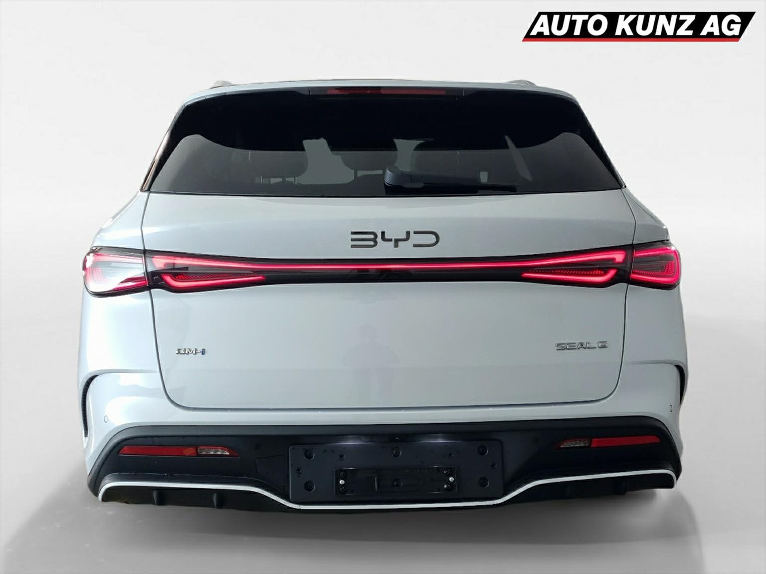 BYD Seal 6 DM-i Touring Comfort, Plug-in-Hybrid Benzina/Elettrica, Auto a km zero, Automatico - 4