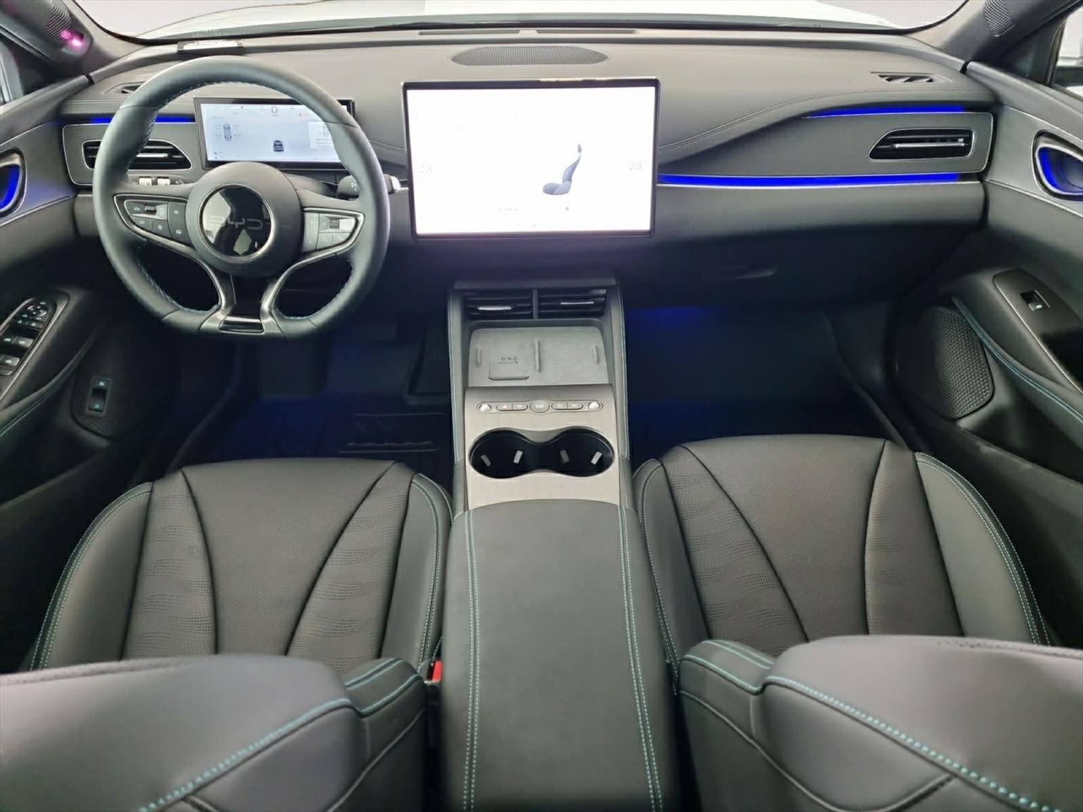 BYD Seal 6 DM-i Touring Comfort, Plug-in-Hybrid Benzina/Elettrica, Auto a km zero, Automatico - 6