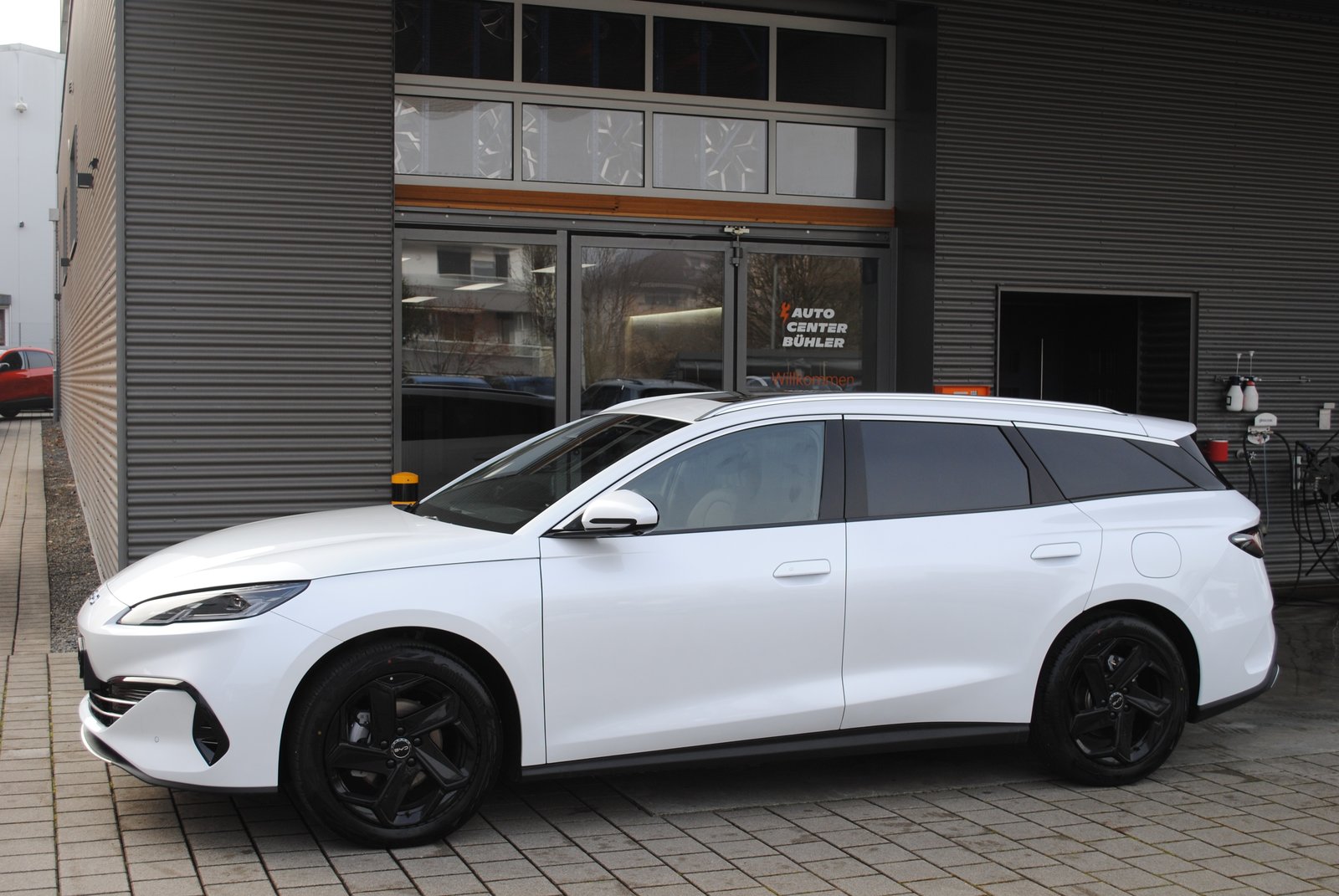 BYD Seal 6 DM-i Touring Comfort Lite, Plug-in-Hybrid Benzin/Elektro, Neuwagen, Automat - 5