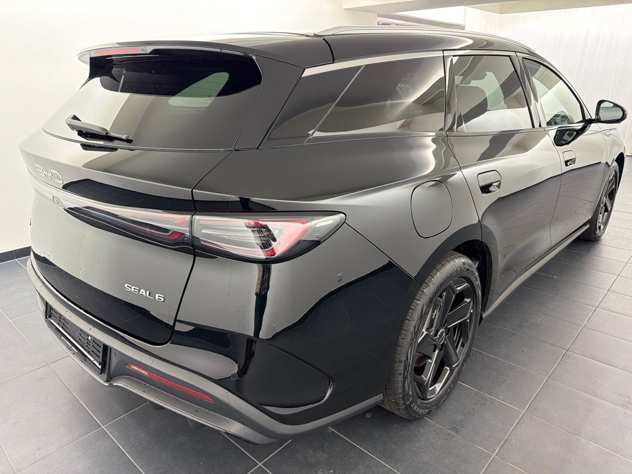 BYD Seal 6 DM-i Tour. Comfort, Plug-in-Hybrid Benzina/Elettrica, Auto nuove, Automatico - 3