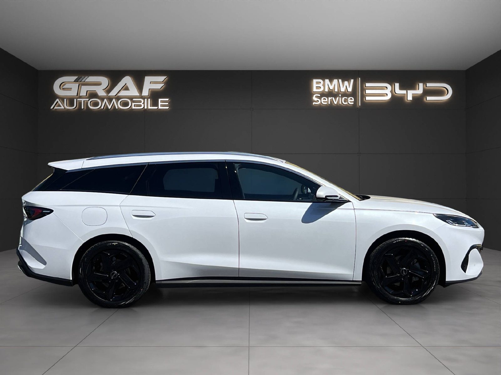 BYD Seal 6 DM-i Comfort, Plug-in-Hybrid Petrol/Electric, New car, Automatic - 4