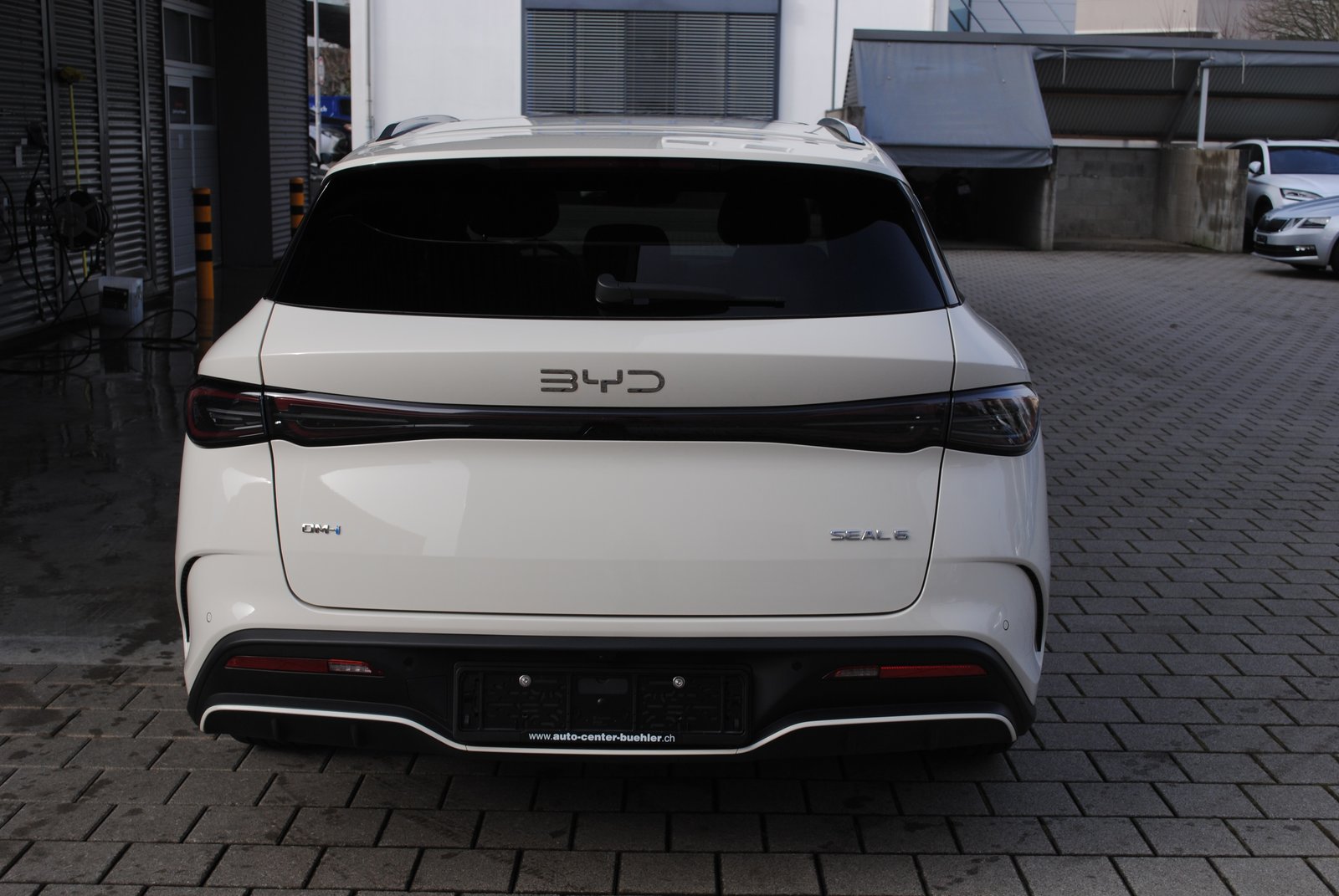 BYD Seal 6 DM-i Touring Comfort Lite, Plug-in-Hybrid Benzin/Elektro, Occasion / Gebraucht, Automat - 6