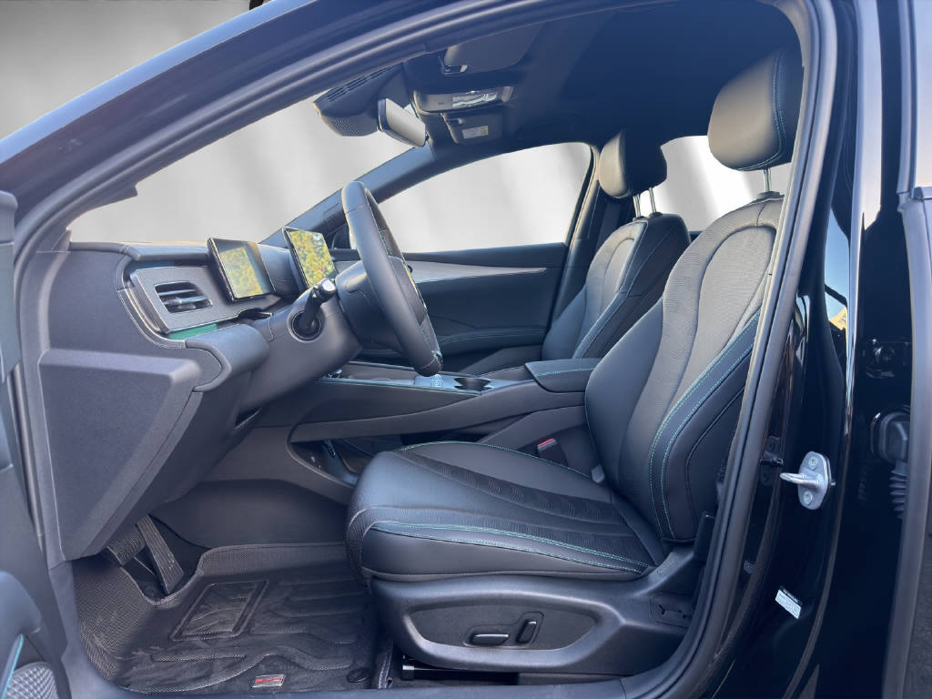 BYD Seal 6 DM-i Comfort, Plug-in-Hybrid Petrol/Electric, Ex-demonstrator, Automatic - 4